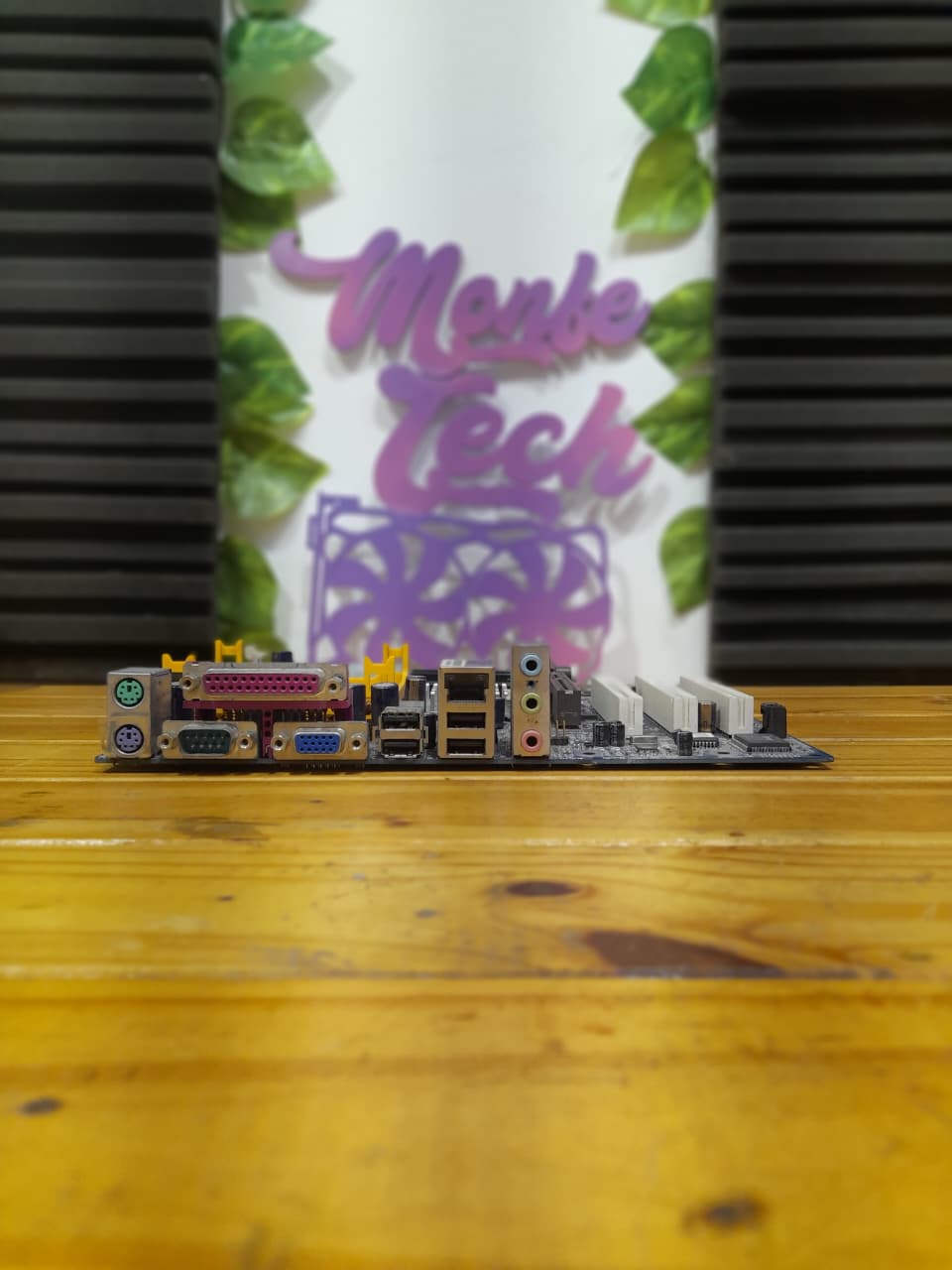 Mother 8VM533M-RZ Gigabyte 478