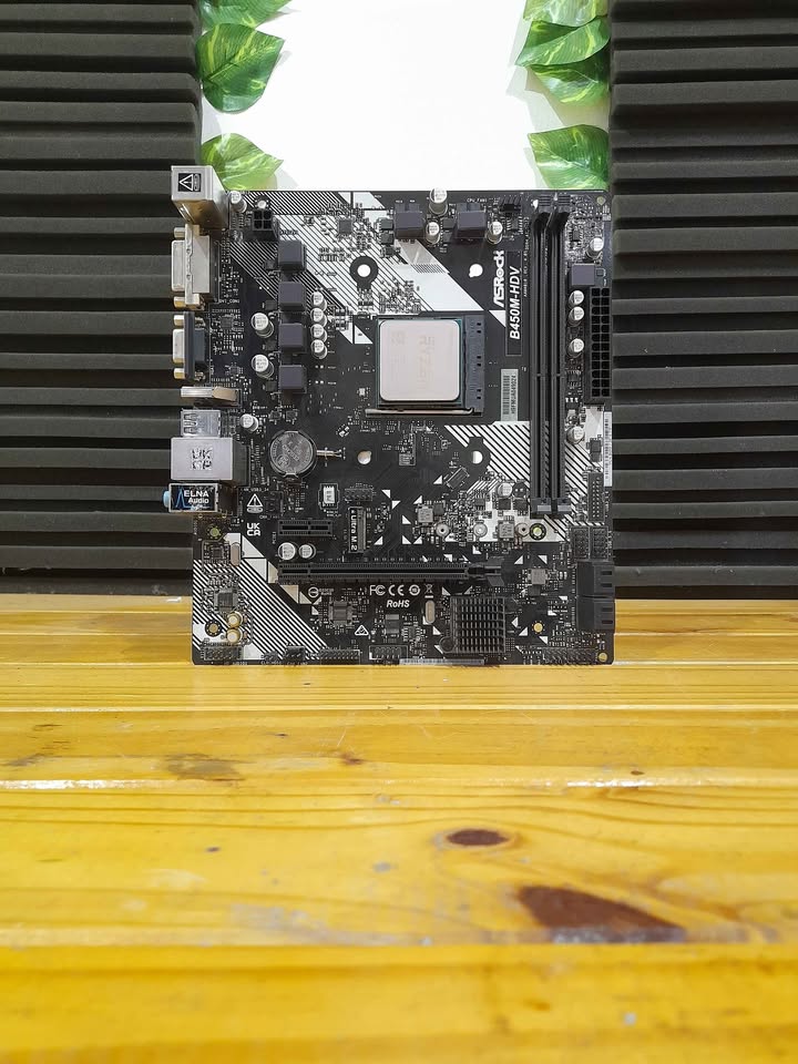 Combo gamer Mother b450m Hdv + Ryzen 5 2600