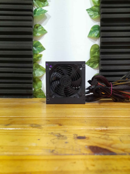 Fuente de Poder GamePro 750W 80+
