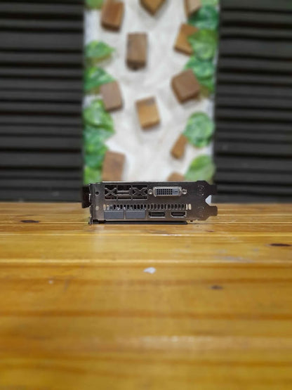 Placa de video RX 570 8Gb XFX Fullbox