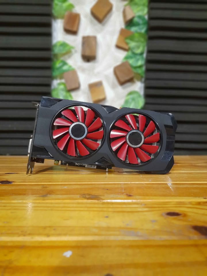 Placa de video RX 570 8Gb XFX Fullbox