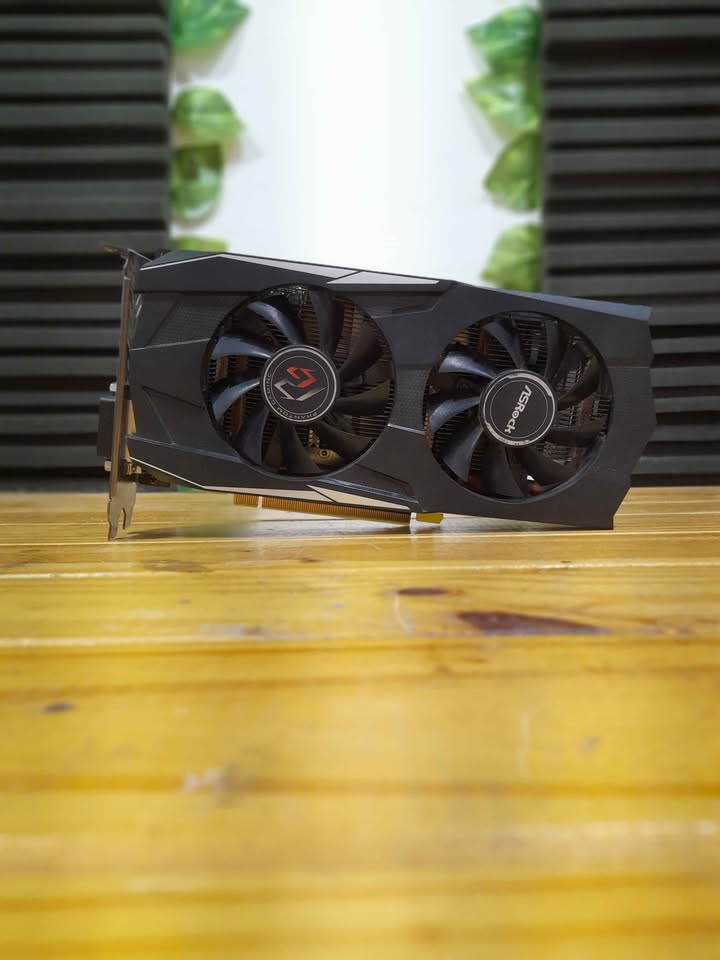 Placa de video RX 570 4gb Phantom Gaming