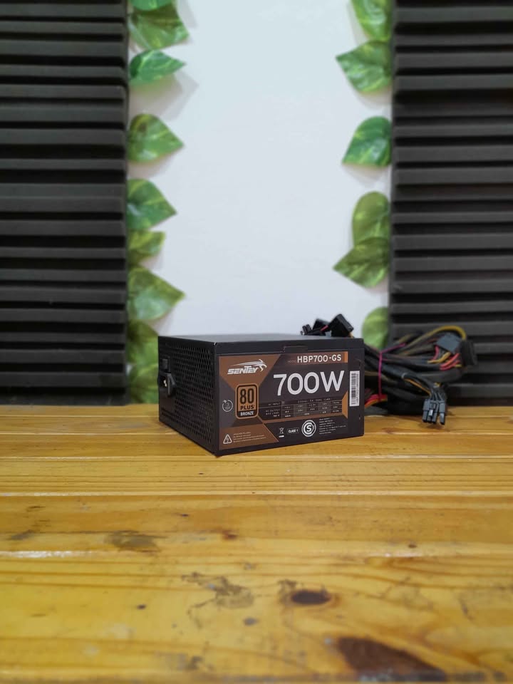 Fuente de Poder 700w Sentey 80+
