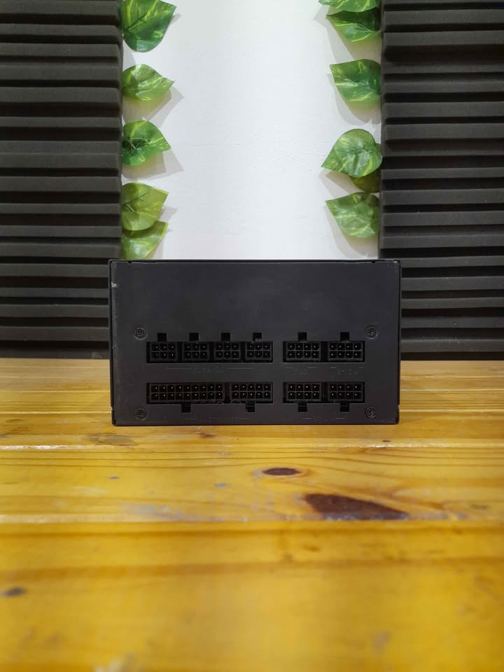 Fuente de poder Redragon 800w Modular 80+