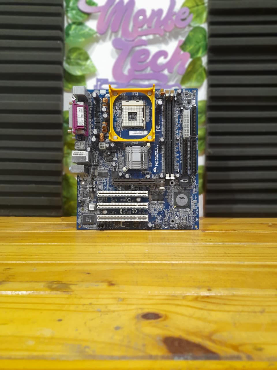 Mother 8VM533M-RZ Gigabyte 478